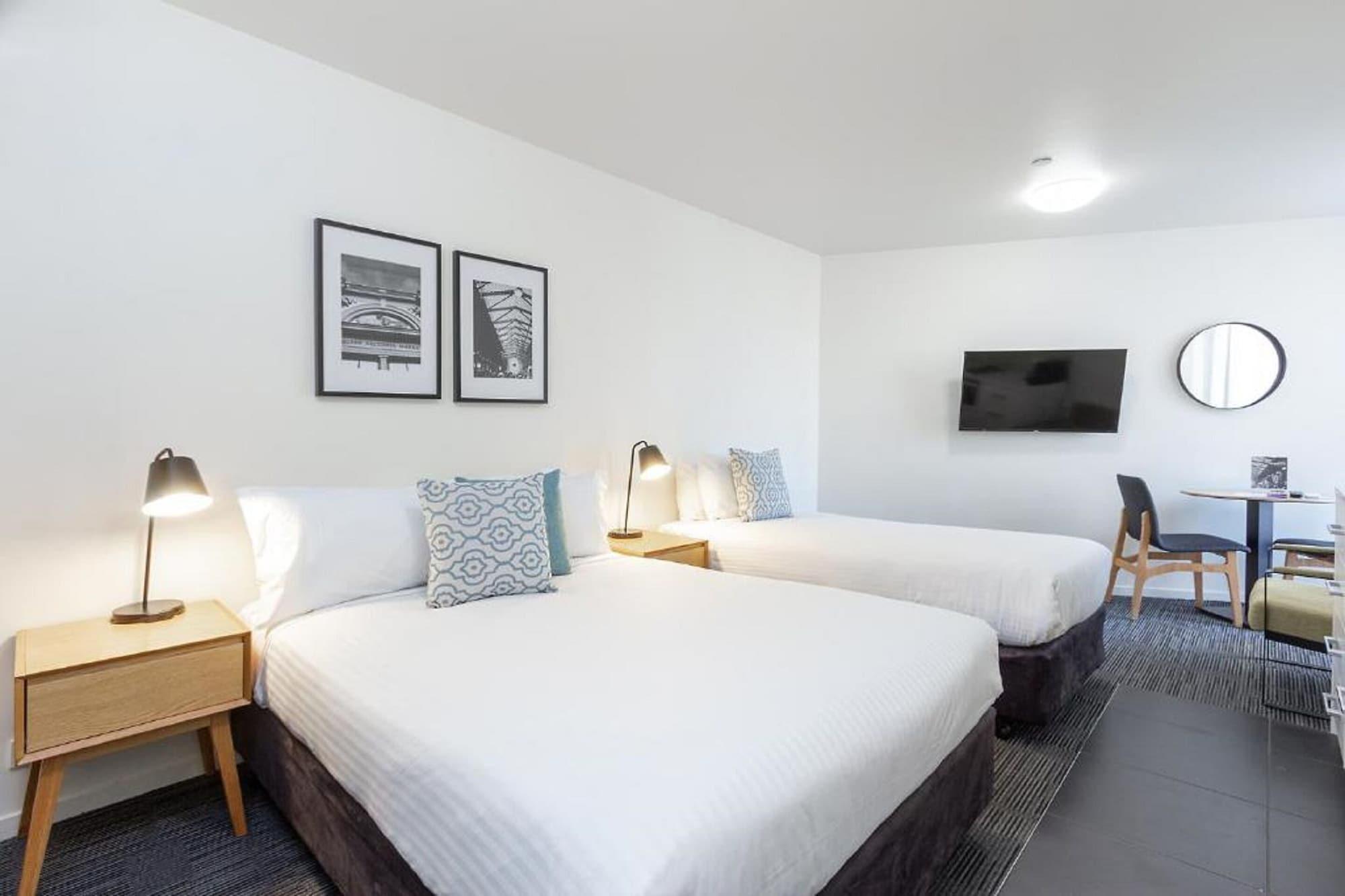 City Edge North Melbourne Apartment Hotel מראה חיצוני תמונה