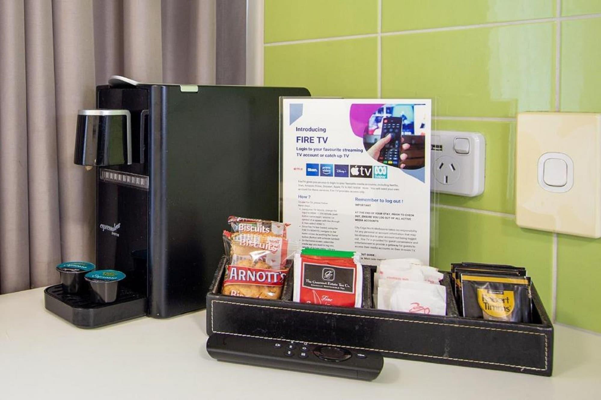 City Edge North Melbourne Apartment Hotel מראה חיצוני תמונה