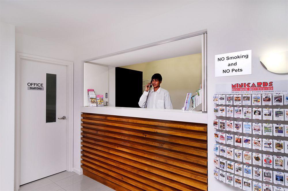 City Edge North Melbourne Apartment Hotel מראה חיצוני תמונה