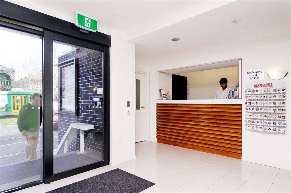 City Edge North Melbourne Apartment Hotel מראה חיצוני תמונה