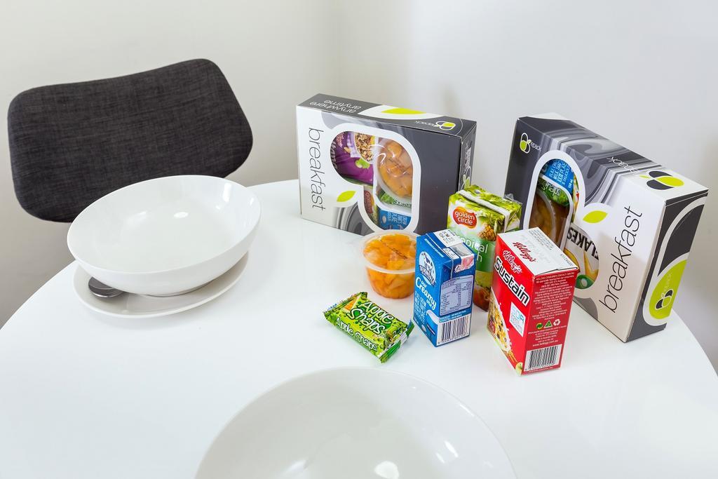 City Edge North Melbourne Apartment Hotel מראה חיצוני תמונה