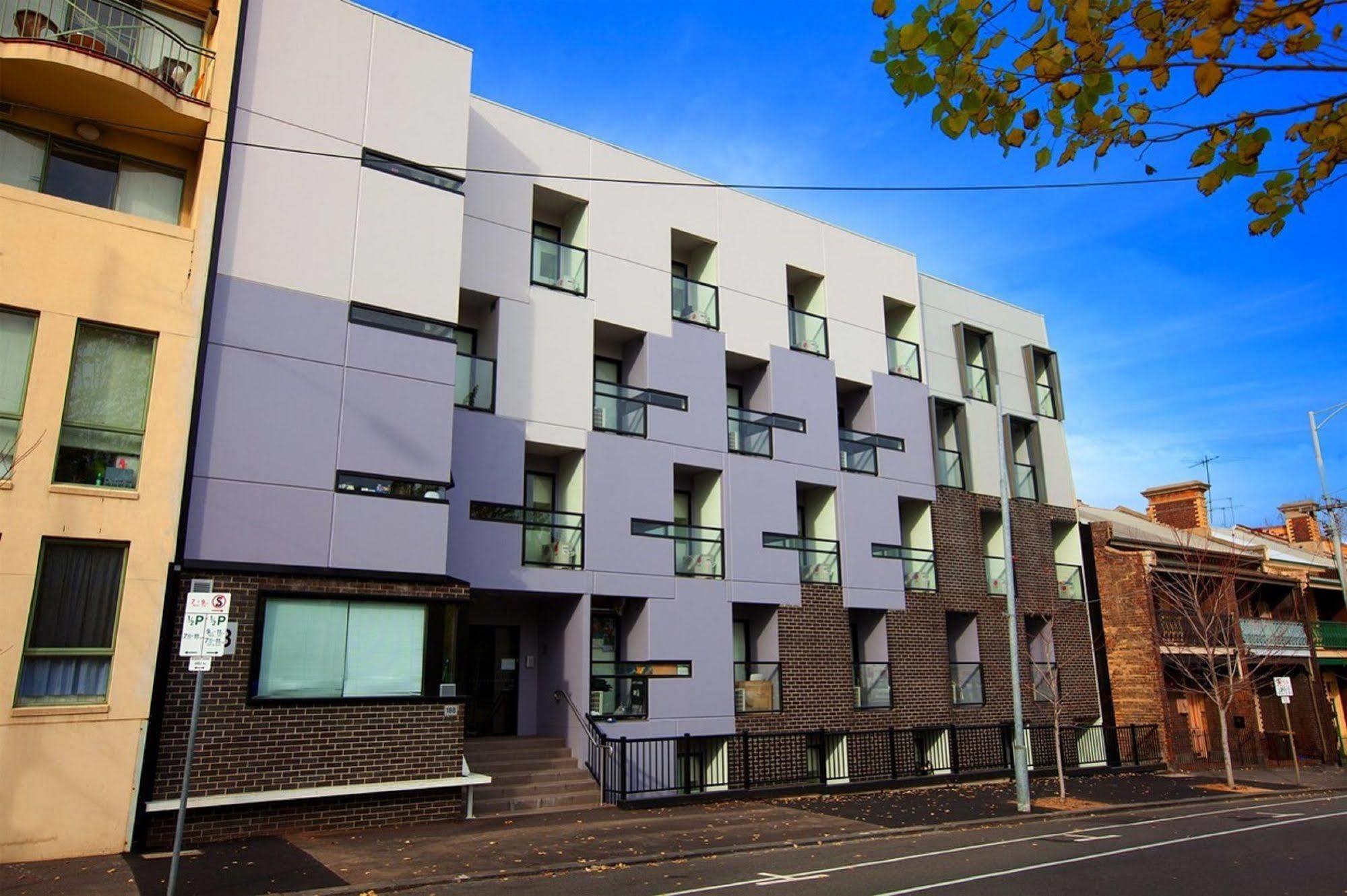 City Edge North Melbourne Apartment Hotel מראה חיצוני תמונה