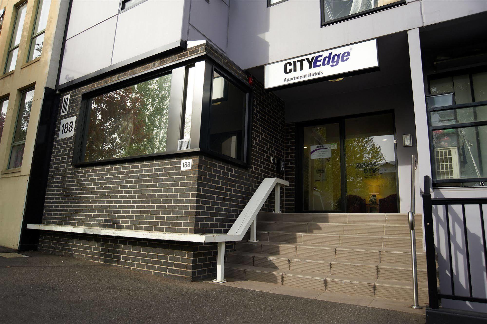City Edge North Melbourne Apartment Hotel מראה חיצוני תמונה