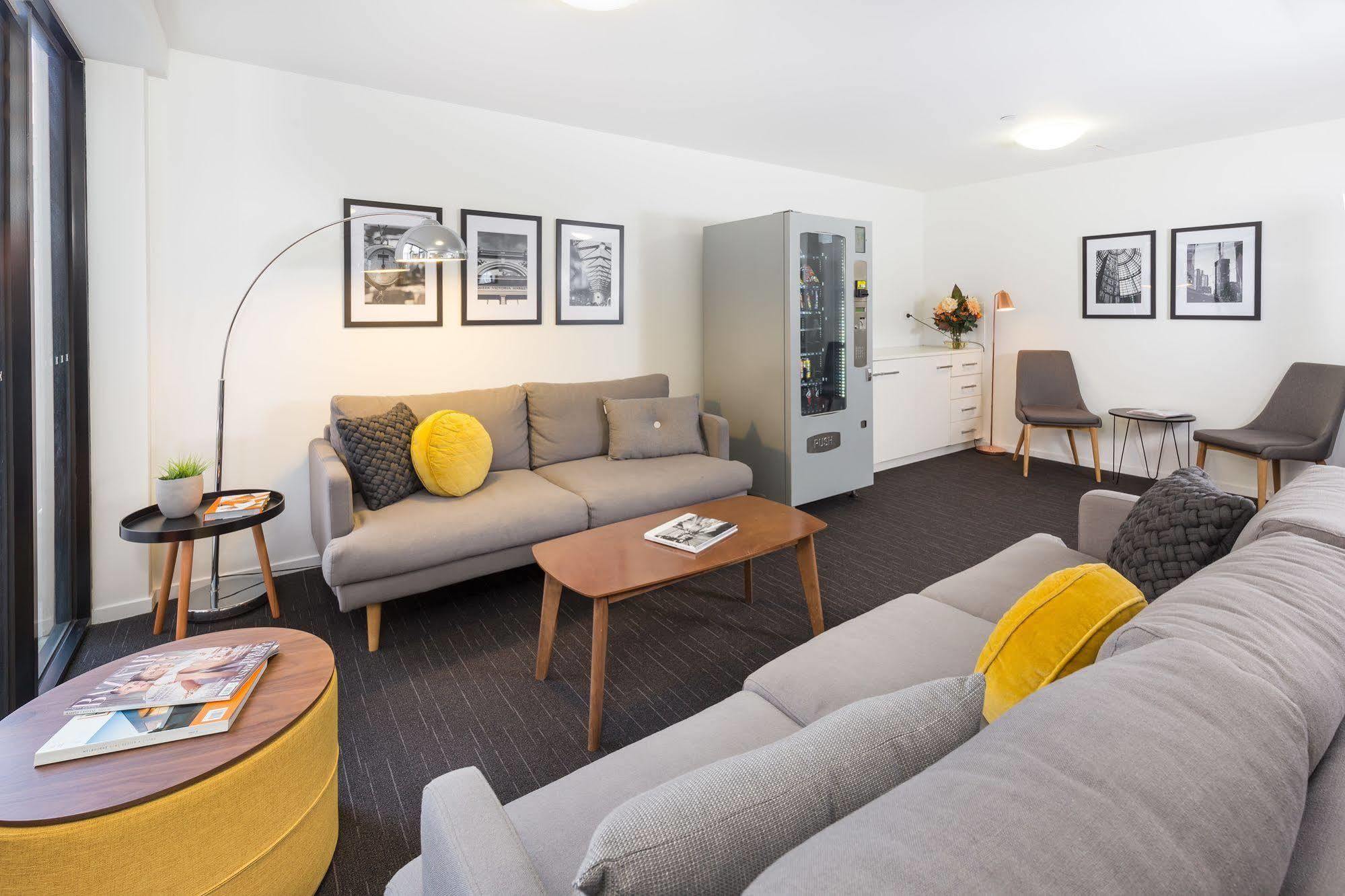 City Edge North Melbourne Apartment Hotel מראה חיצוני תמונה